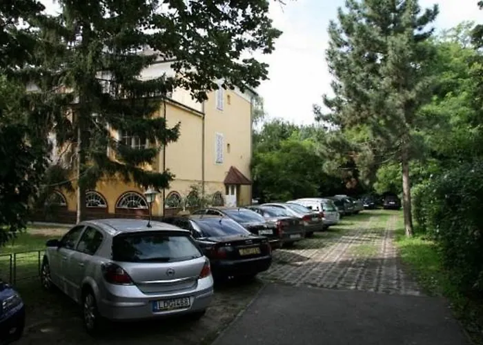 Carpe Diem Hotel 3*